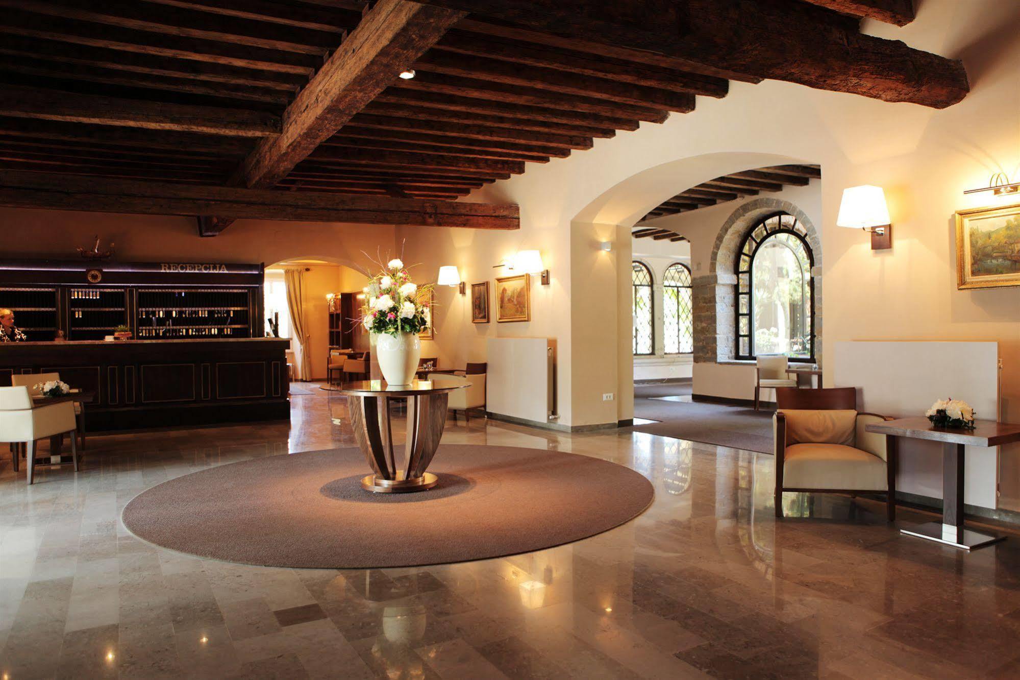 Villa Adriatic - Hotel & Resort Adria อังคาราน ภายนอก รูปภาพ